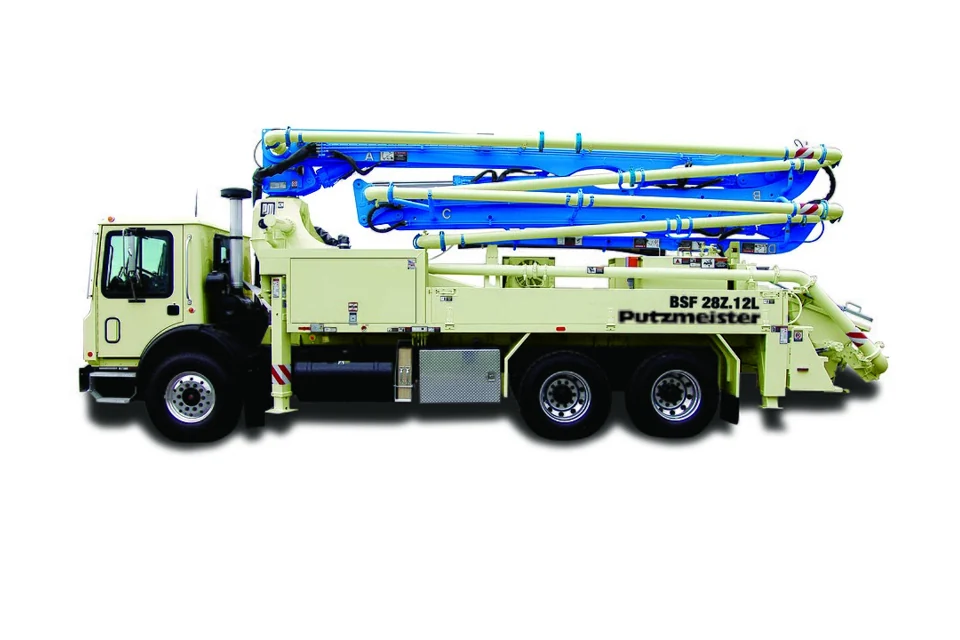 Bomba de betão Putzmeister 28Z; alcance vertical 27,3 m.