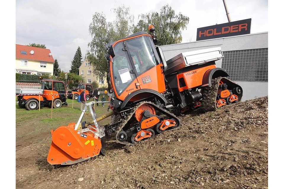 Destroçador e corta-mato Holder M480 — Autopropulsado de rastos com destroçador; 75 PS